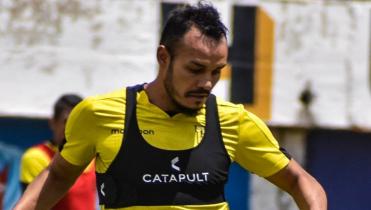 Benegas quiere quedarse 