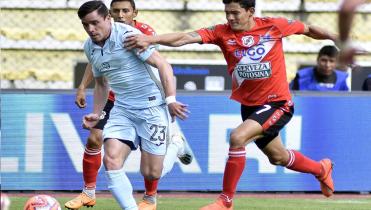 Bolívar continúa en la pelea 