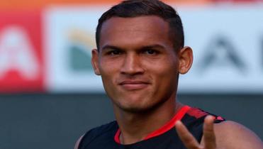 Bolívar incorpora a un refuerzo 