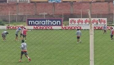 Bolívar prepara su mejor onceno