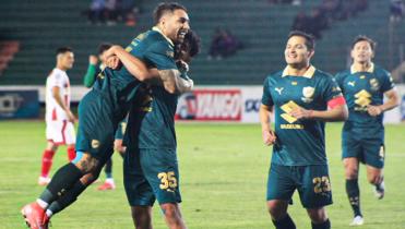 Bolívar se luce en Sucre