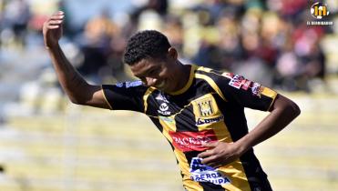 Calero vuelve a sonar como variante