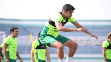 Carrasco defendió el trabajo Farías