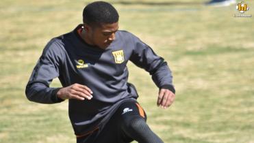 Clarke necesita tiempo