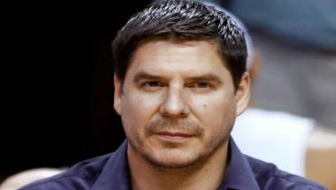 Claure apunta a un consorcio 