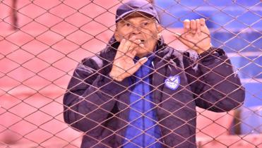 Clausen no se va