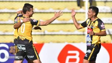 Con contundencia a semis