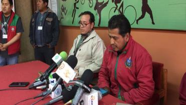 Con lo de los clubes no alcanza