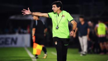 Costas defiende a los jugadores 