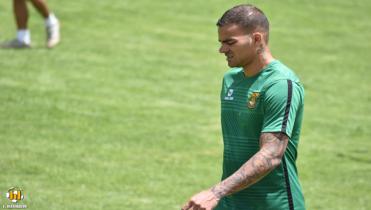 Cure por la banda derecha