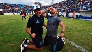 De la mano de Tihago Leitao