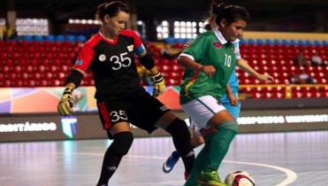 Debut en fútbol de salón