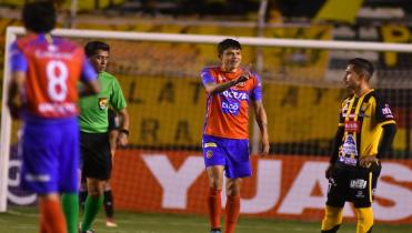 Díaz y Miño arriba