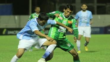 Dos meses afuera
