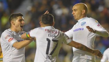 El celeste apunta a Cochabamba