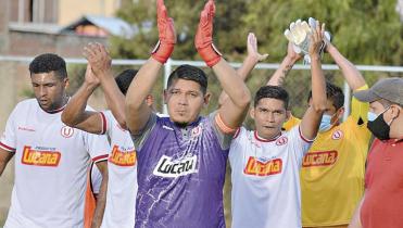 El debut de la U de Vinto 