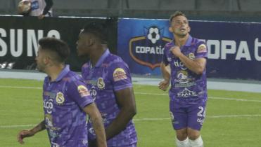 El Lila en busca del primer golpe