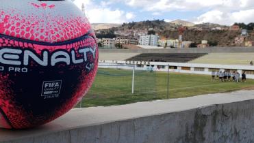 El nuevo balón complica