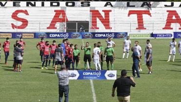 El partido fue suspendido
