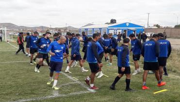 El Santo cerró prácticas para mañana