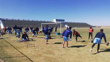 El Santo quiere sumar ante Nacional