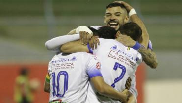 El Santo sumó otra victoria