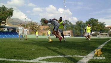 El Tigre, por el milagro y los tropiezos de Bolívar y Boys