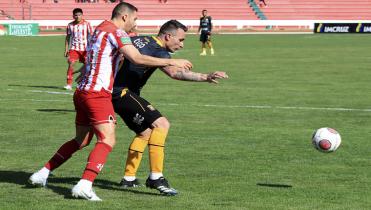 Empate en el estadio Patria 