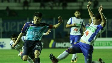 En Warnes se enfrentan