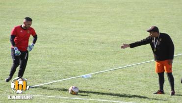 Farías recurre a la base