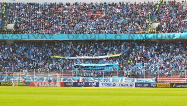 Gancho dominguero y celeste