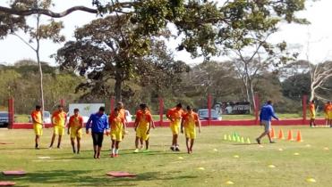 Guabirá se descarga con los jugadores