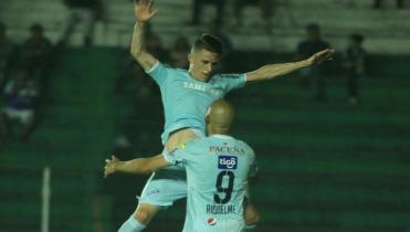 Hasta que ganó en Santa Cruz