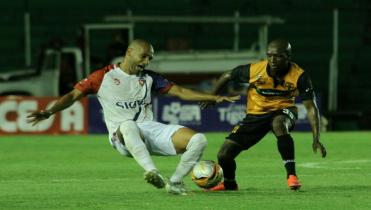 Igualdad para cerrar el domingo