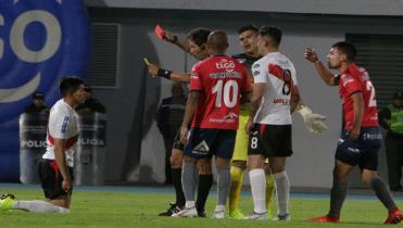 Jueces para el reinicio del fútbol
