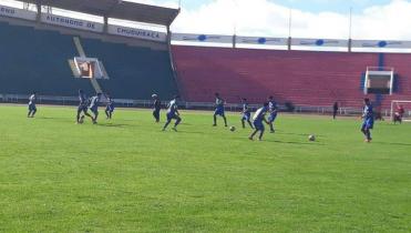 Juegan los chicos
