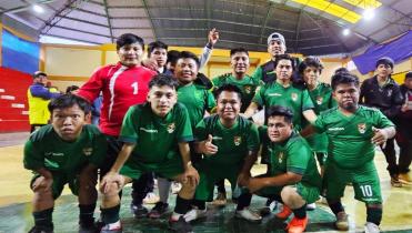 La selección boliviana de talla baja se prepara para el mundial en Marruecos 