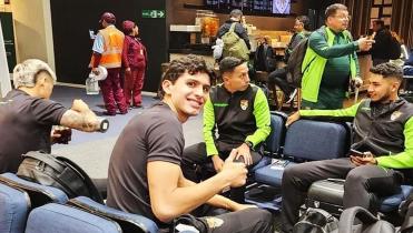 La selección boliviana viaja rumbo a Ecuador