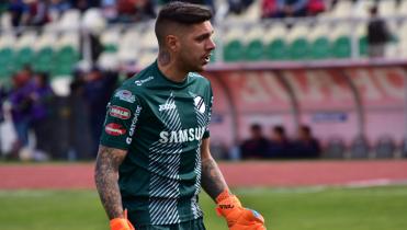 Laforia y Riquelme a la espera