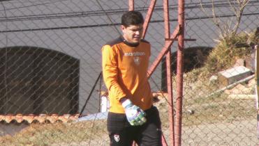 Lampe titular en Sport Boys