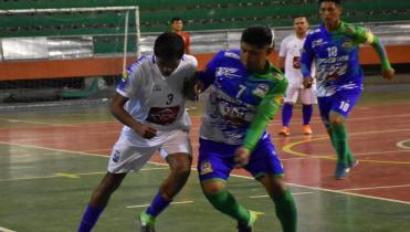 Latín sigue como líder