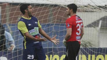 Le deben a Vogliotti 