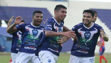 Lo ganó en el descuento