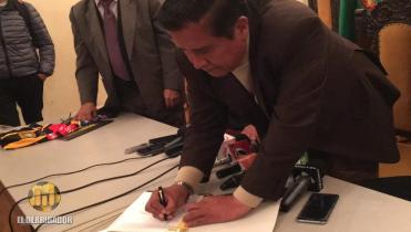 Luna se fue molesto, llega Rosales