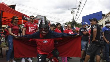 Más de mil abonos Rojos