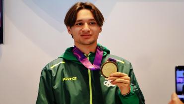 Mayer, el oro boliviano