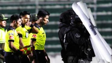 Mendoza y su equipo suspendidos 