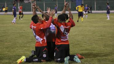 Nacional en modo espera