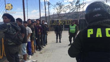 Nueve hinchas fueron aprehendidos