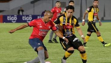Proyecto de torneo de 16 y 20 clubes
